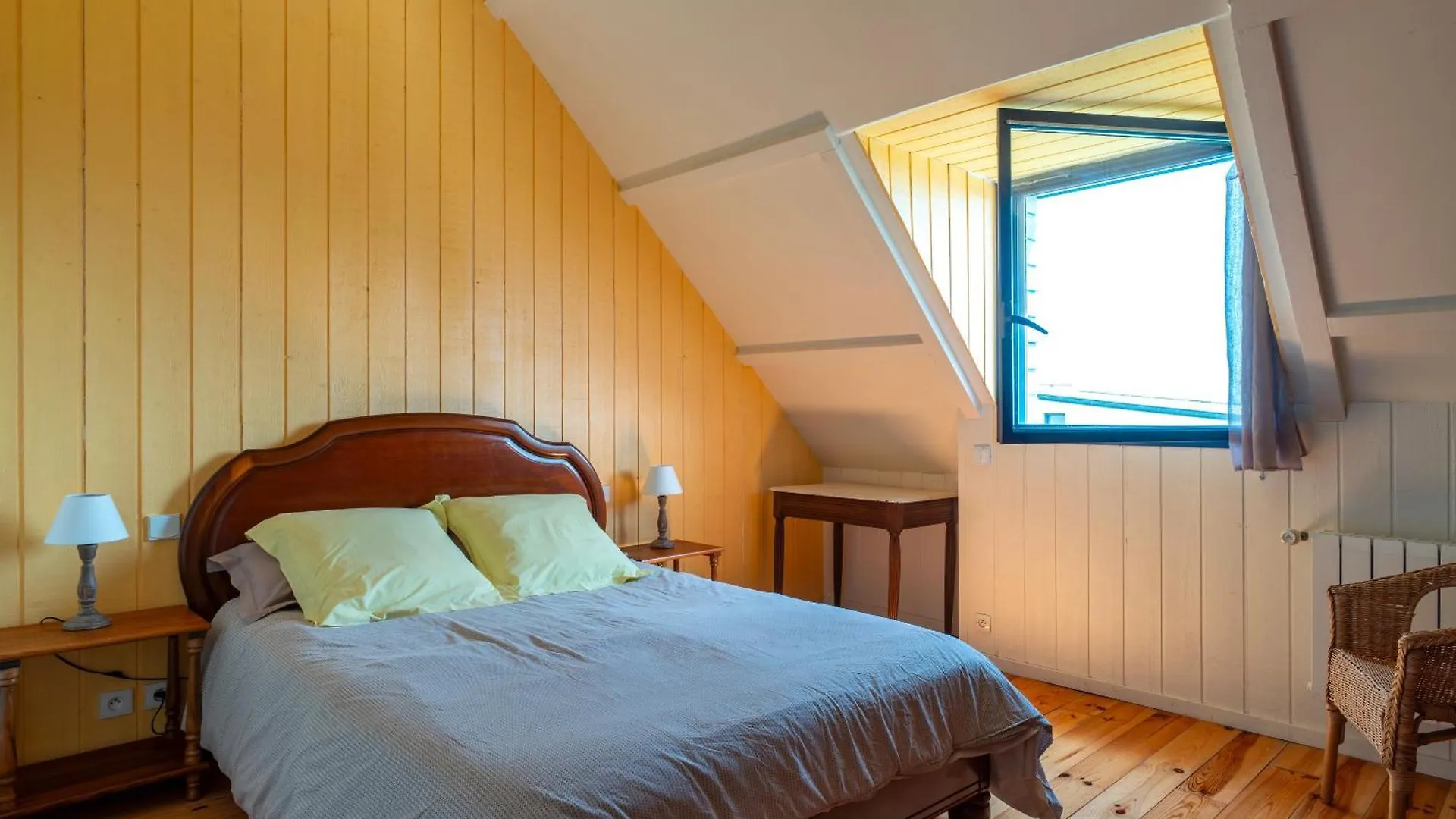 Ti Menez Korriged - Maison Vue Mer Plouhinec  0*, Plouhinec (Finistere) France